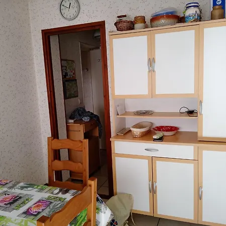 Vermietet Schoene 1 Bis 6 Personen By Interhome لا بوربول