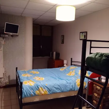 Апартаменты Vermietet Schoene 1 Bis 6 Personen By Interhome Ла-Бурбуль