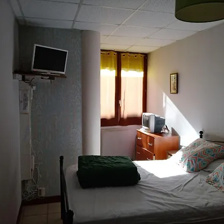 Vermietet Schoene 1 Bis 6 Personen By Interhome Ла-Бурбуль