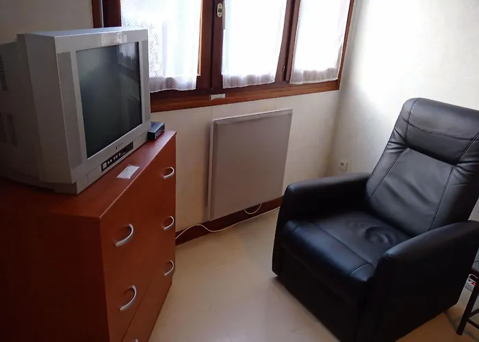 Vermietet Schoene 1 Bis 6 Personen By Interhome شقة