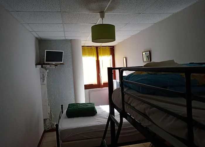 Апартаменты Vermietet Schoene 1 Bis 6 Personen By Interhome